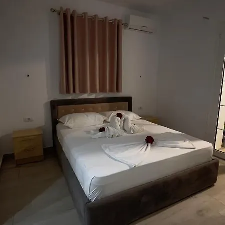 Studios&apartment Niko Luka Apartment *