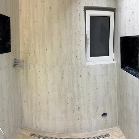 Studios&apartment Niko Luka