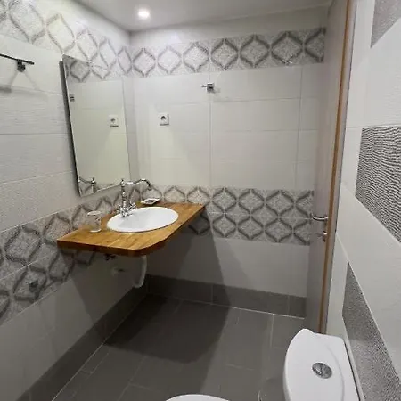 Studios&apartment Niko Luka Daire *