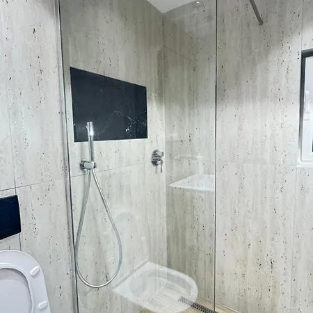 Studios&apartment Niko Luka * 卡萨米尔